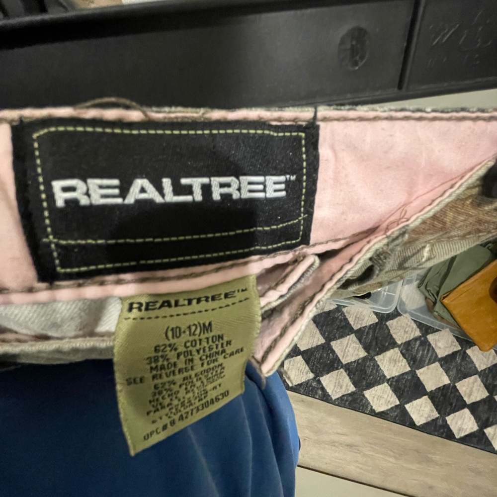 REALTREE - Picture 2 of 3
